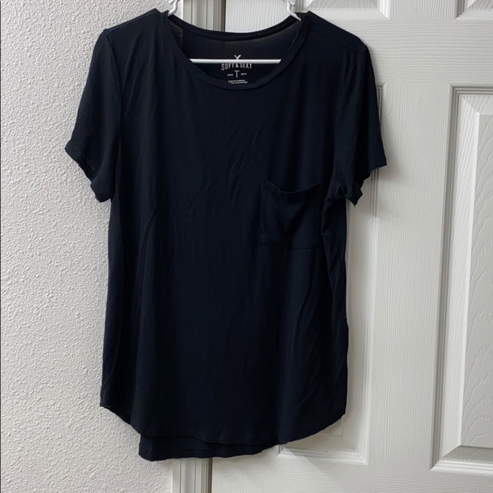 American Eagle soft & sexy black tshirt